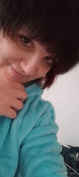  ,   Lana, 40 ,   ,   , c , 
