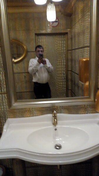  ,   Arkadyi, 47 ,     , c 