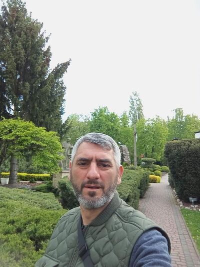  ,   Malkhaz, 46 ,     , c , 