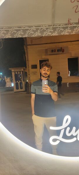  ,   Arman, 28 ,   ,   