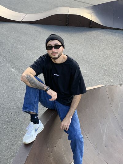   ,   Maksim, 32 ,   ,   