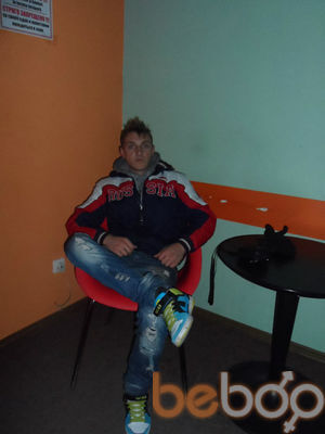  ,   Augustyn, 32 ,   