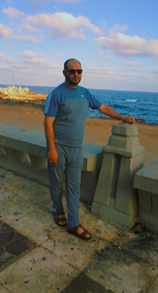  ,   Mohamed, 52 ,     , c , 