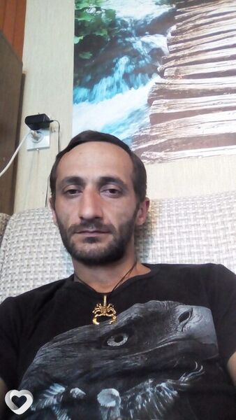  ,   Edvard, 42 ,   ,   