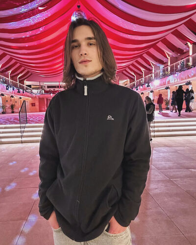  ,   Daniil, 25 ,   ,   , c , 