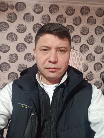  ,   Farit, 42 ,   ,   