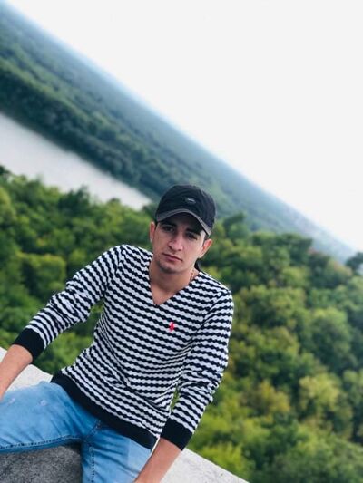  ,   MUNDHER, 25 ,   ,   