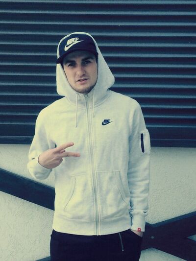  ,   Andrii, 29 ,  