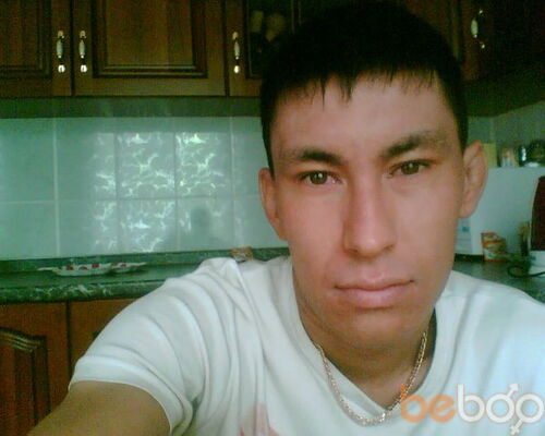  ,   Raul, 40 ,   
