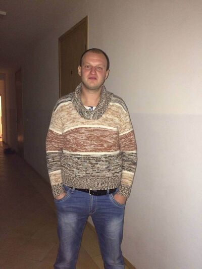  ,   Max, 41 ,   