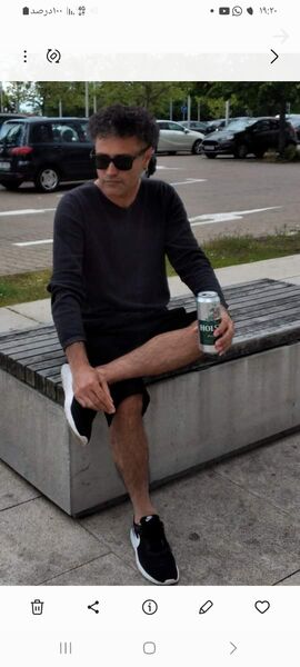  Arthur,   Moradi, 42 ,   ,   