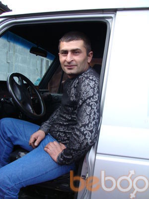  ,   Artur, 49 ,  