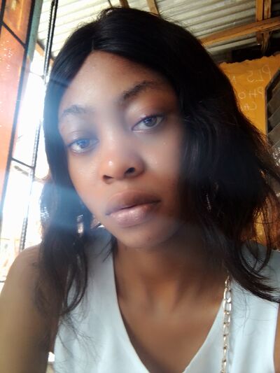  Lagos,   Ashley Woods, 27 ,     , c , 