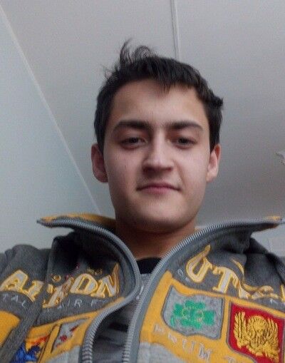  9132632  Andrey, 29 ,    