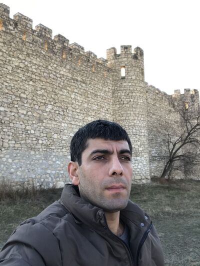 ,   Hayk, 46 ,   ,   