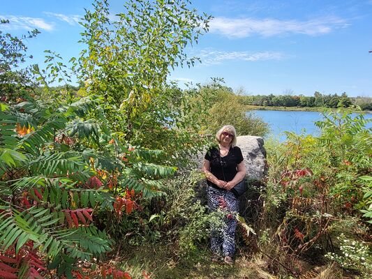  Libertyville,   Olga, 71 ,  