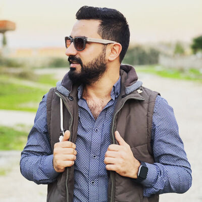  ,   Zubeyr, 32 ,   ,   