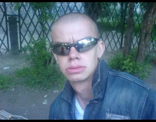  ,   Artur, 30 ,   ,   