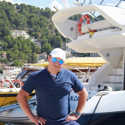   ,   ANATOLIY, 47 ,   