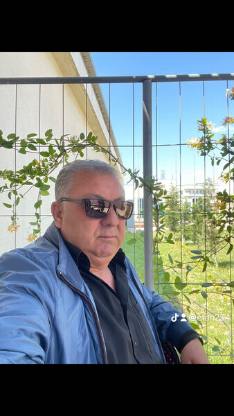  ,   Etan, 57 ,   ,   