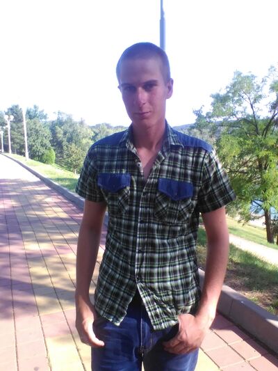  ,   Den, 29 ,   