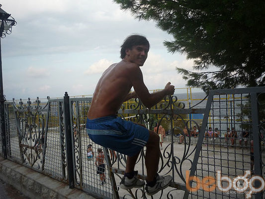  3450212  Artiom, 38 ,    