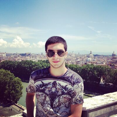  ,   Eduard, 30 ,   