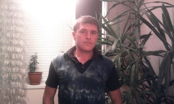  ,   ILYA, 49 ,   ,   , c 
