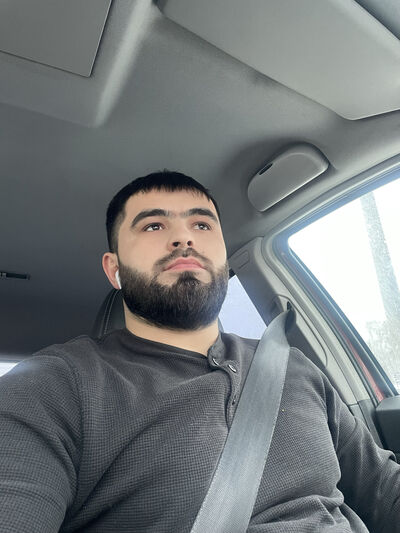  ,   Ruslan, 33 ,   ,   , c 