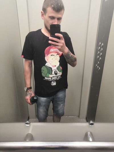   ,   Konstantin, 31 ,   