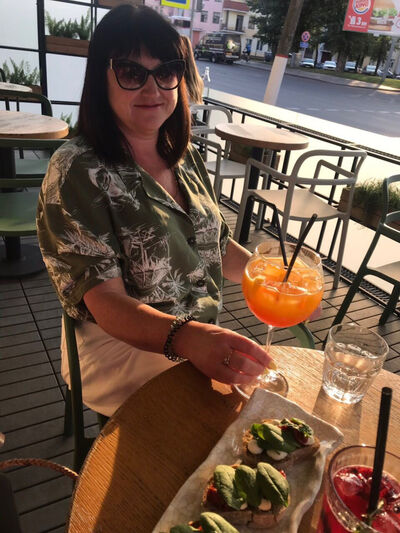  ,   Marisha, 52 ,   ,   , c 