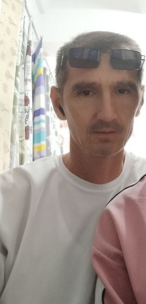  ,   Bahtiyar, 39 ,     , c 