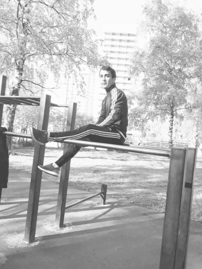  -,   ALI, 34 ,   ,   , c 