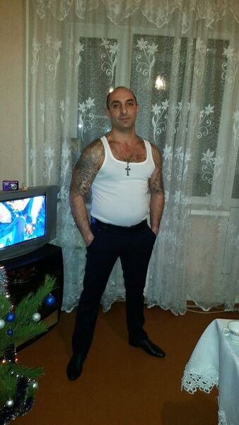  --,   Vitos, 44 ,   ,   , c 
