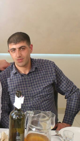  ,   Sargis, 35 ,   ,   