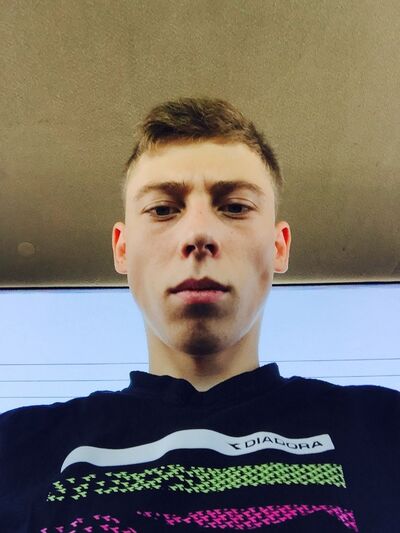  ,   Sergiu, 28 ,     , c 