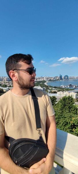  ,   Aziz, 31 ,   ,   