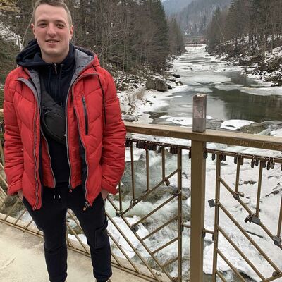  ,   Tarik, 26 ,   c 