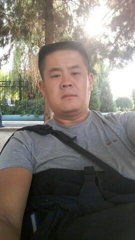  18560222  Bahtiyor, 38 ,    