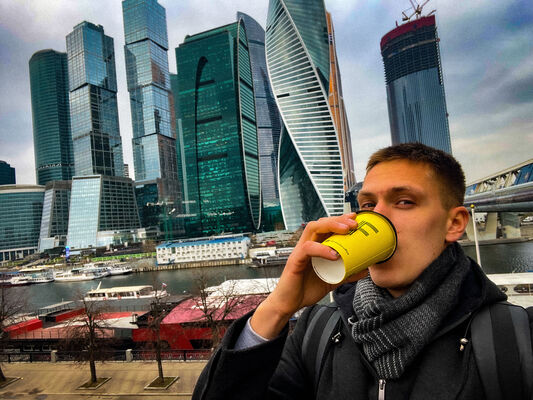  ,   Valentin, 28 ,   ,   , c 