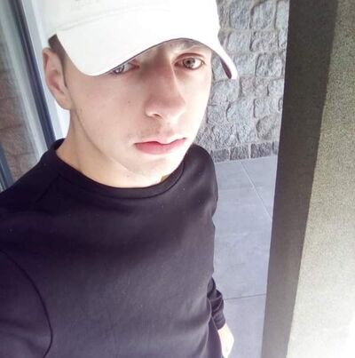  ,   Ivan, 28 ,   ,   