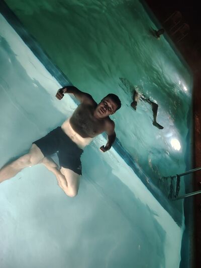  ,   Ravshanbek, 32 ,   ,   