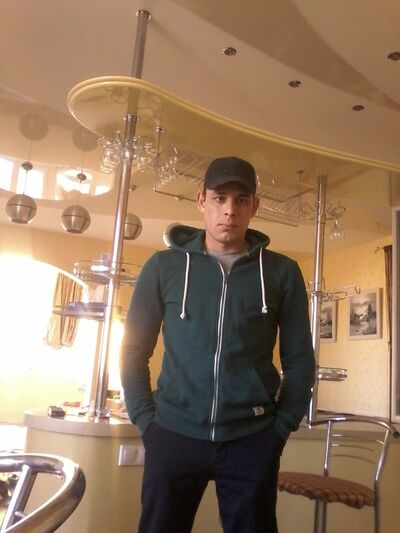  ,   Renat, 37 ,   ,   , c 
