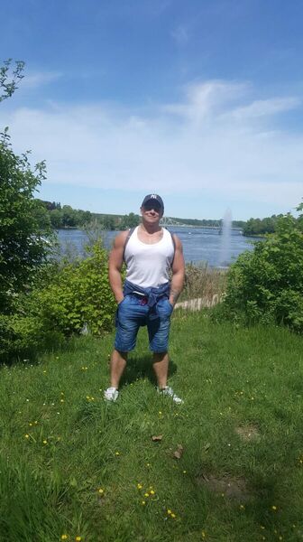  ,   Andrej, 43 ,   ,   , c 