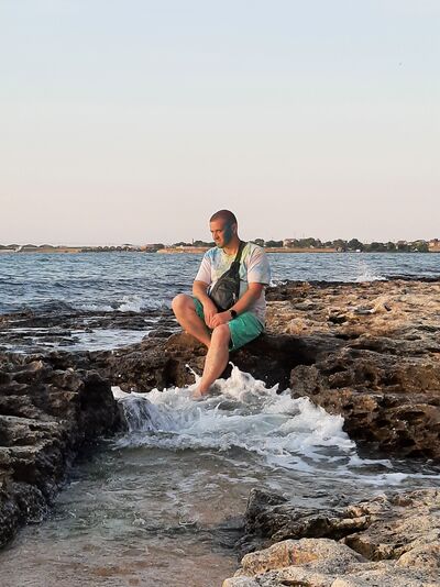  ,   Ivan, 46 ,   ,   