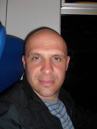  ,   Daniel, 47 ,   ,   , c 