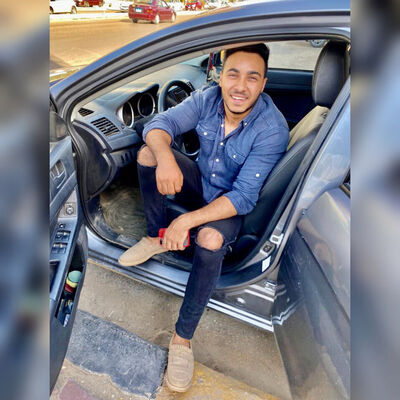  ,   Yousef, 25 ,   ,   , c , 