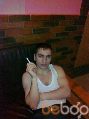  ,   Artur, 37 ,     , c 
