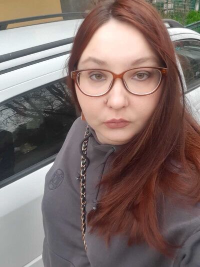  ,   Brili, 32 ,  