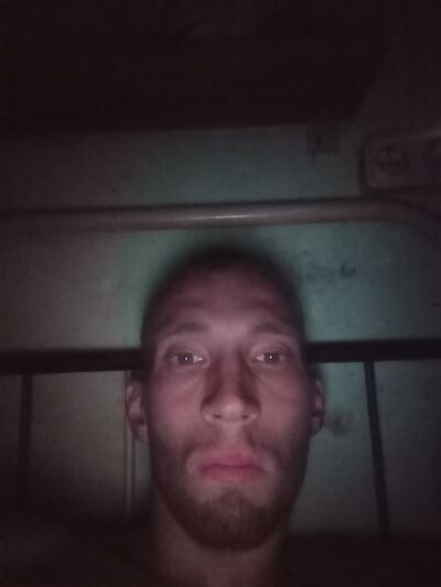  ,   Igor, 25 ,   ,   